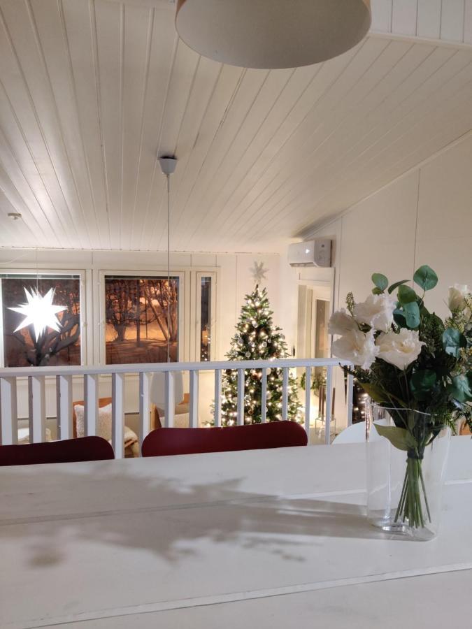 Sunstar Villa โรวานิเอมิ ภายนอก รูปภาพ