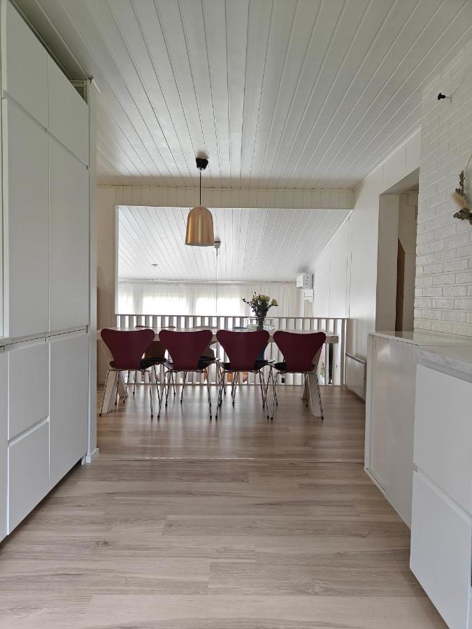 Sunstar Villa โรวานิเอมิ ภายนอก รูปภาพ